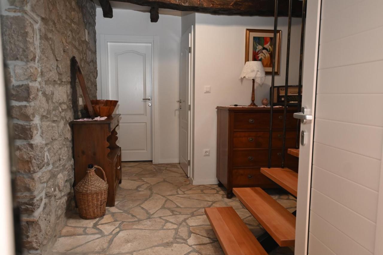 Villa Mavrici, Neighbors Free بوزت المظهر الخارجي الصورة