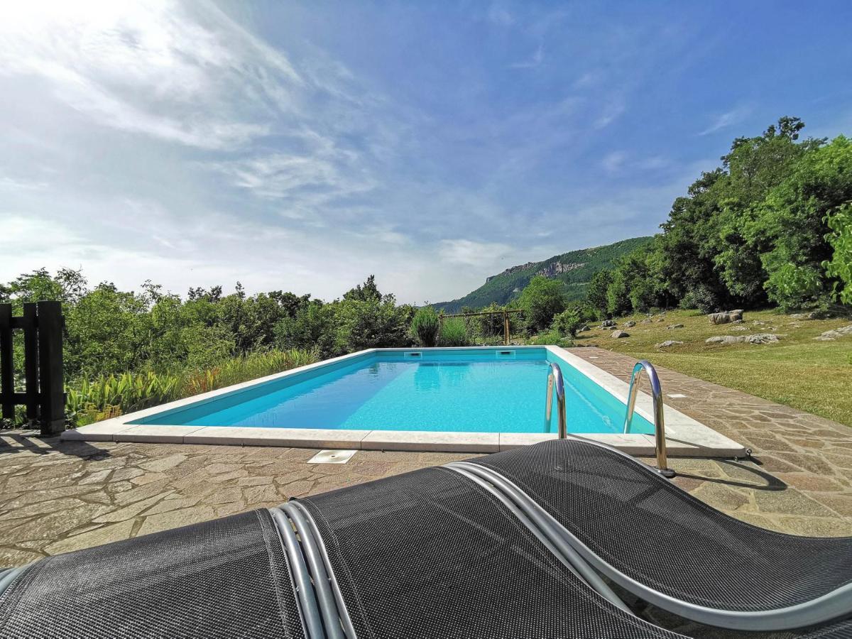 Villa Mavrici, Neighbors Free بوزت المظهر الخارجي الصورة
